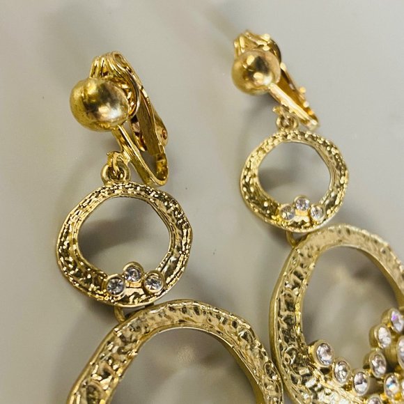 Art Deco Earrings Dangle Drop Clip-on Gold Tone Clear Rhinestones Gypsy Boho - Picture 12 of 16